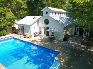 10300 Apple Ave, Union Pier, MI 49129