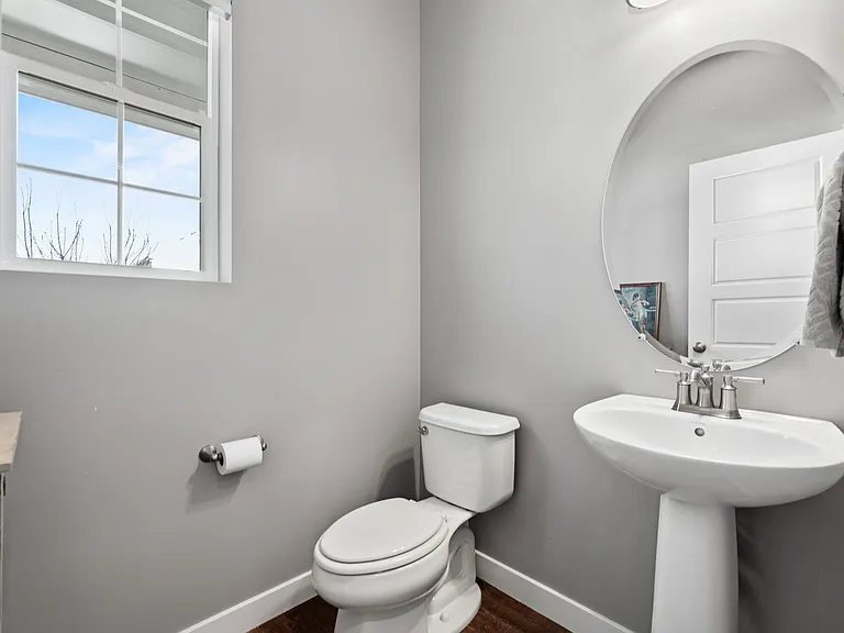 2737 N 3760 W — Photo 15