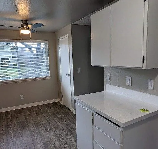 Stillwater Apartments — Photo 8