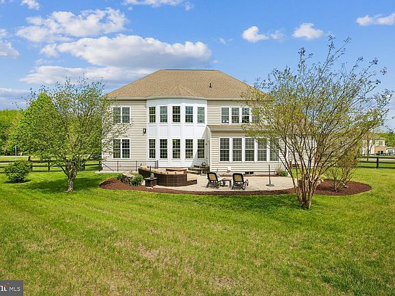 5th image of 4801 Fair Hill Rd