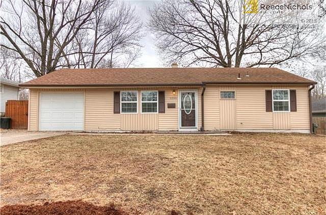 True ranch in Gladstone with 4 bedrooms