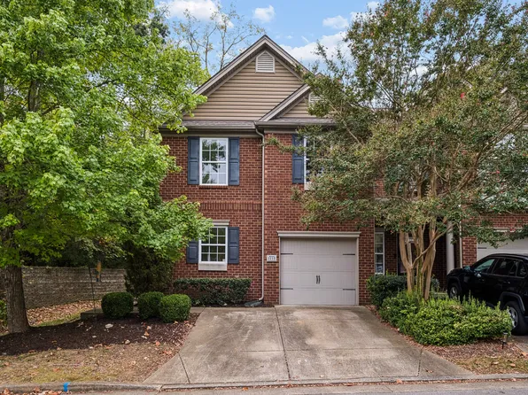 1115 Thorncrest Rd, Nashville, TN 37211