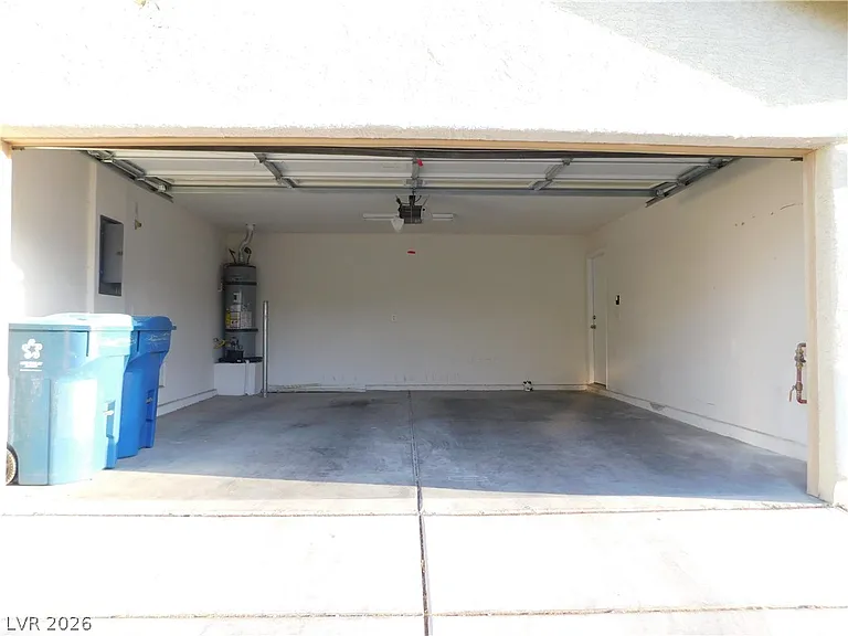 7859 Treasure Ship Ave — Photo 24