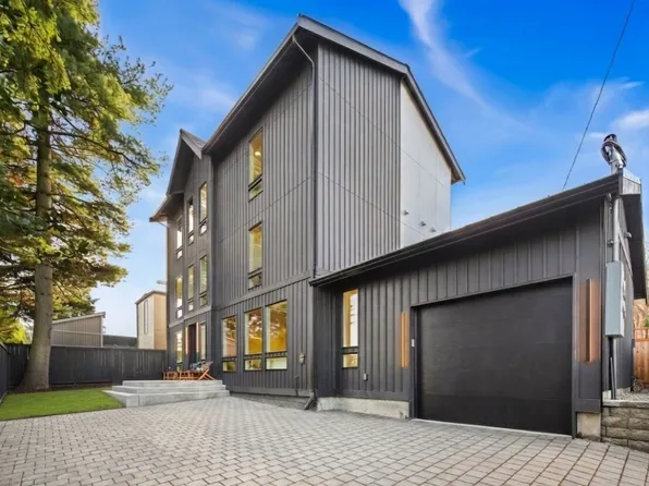 7358 33rd Avenue NE, Seattle, WA 98115