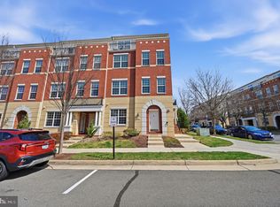 19416 Coppermine Sq, Leesburg, VA 20176