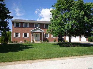 1601 Springmeier Dr, Quincy, IL 62305