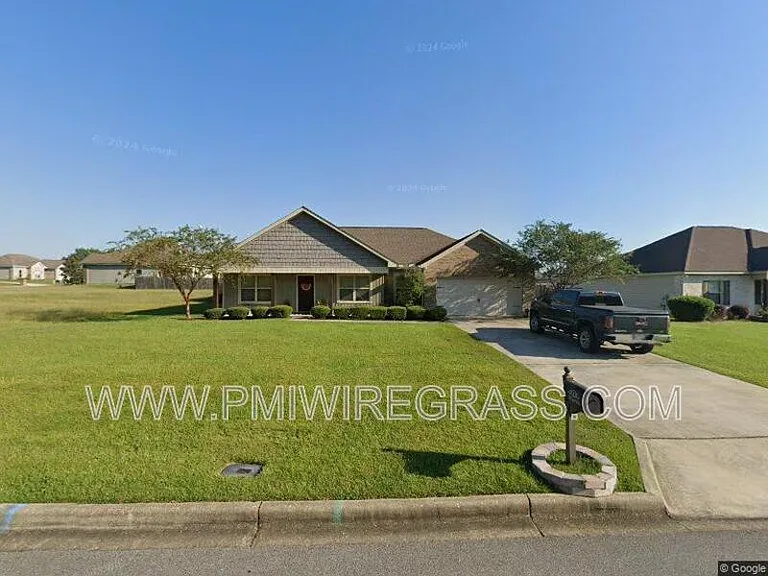 229 Lace Dr — Photo 2
