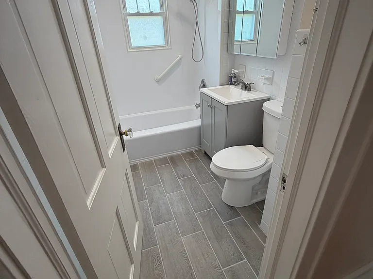 28 Hillside Ave #2 — Photo 16