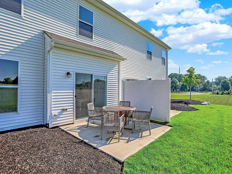 10713 Mangrove Dr — Photo 37