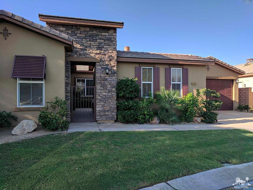 2nd image of 82463 Stradivari Rd