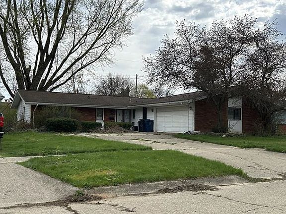 3rd image of 1821 Rockcreek Ln