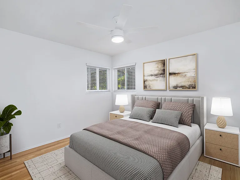 A versatile space, ideal as a comfortable bedroom or a dedicated home office.