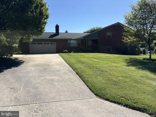 3437 Jay Dr, Ellicott City, MD 21042