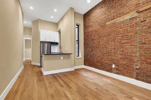 Rented by Cooper & Cooper Real Estate | media 12