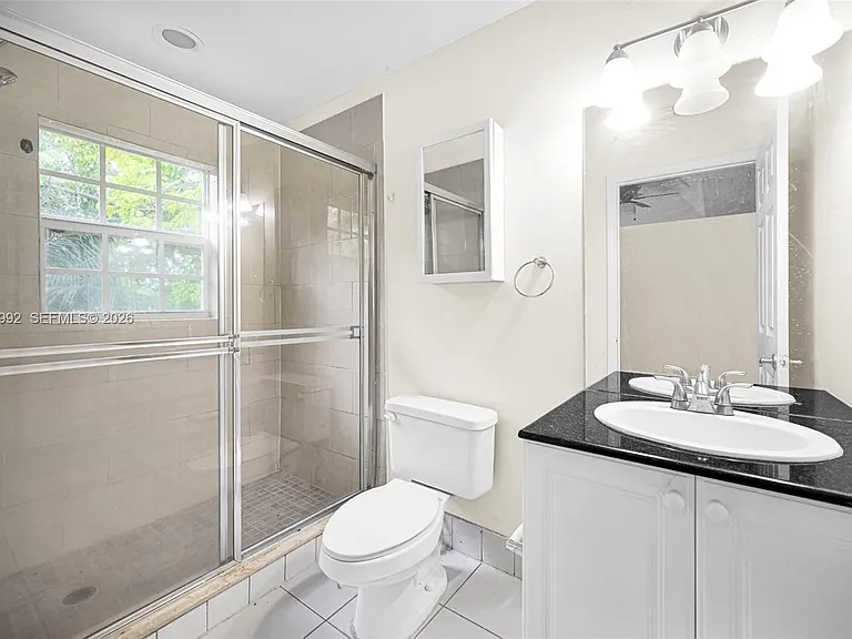1731 NW 94th Ave #1731 — Photo 4