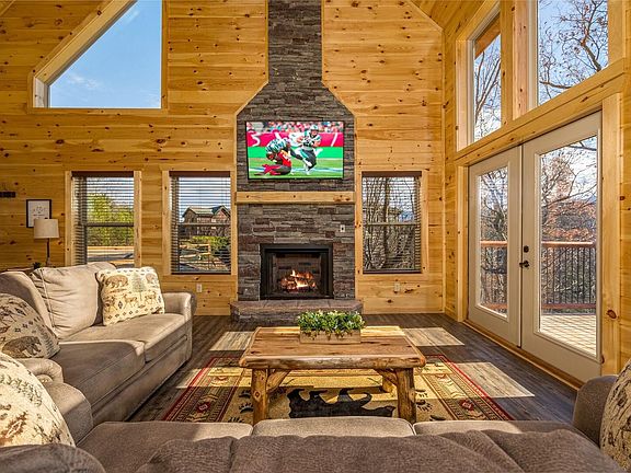 5th image of 2061 Settlers Ridge Way