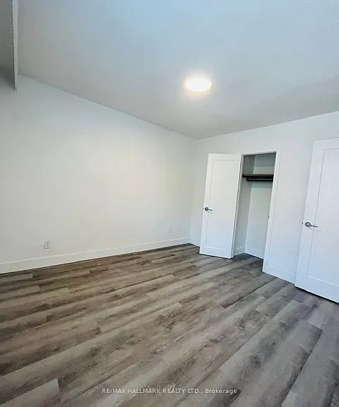 2961 Lakeshore Rd W #2 — Photo 10