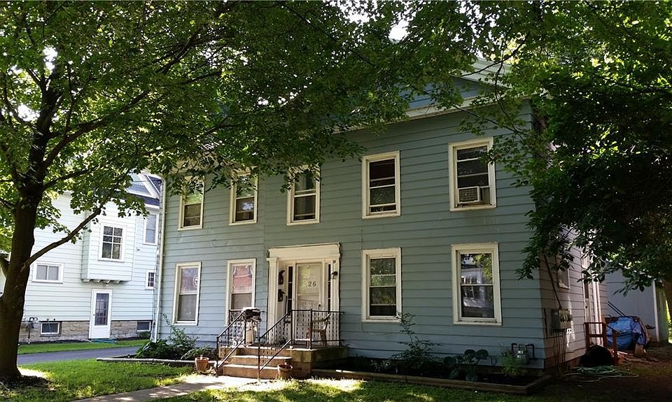 1st image of 26 W Court St