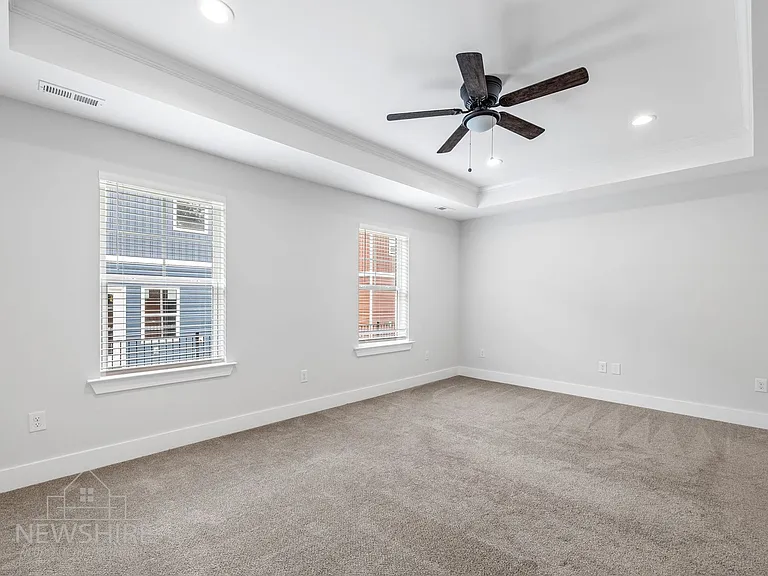 Townes at Converse Luxury Townhomes — Photo 38