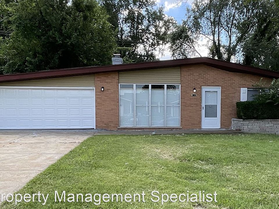 1st image of 2040 Sun Valley Dr