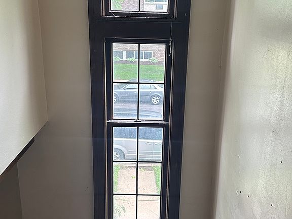 3rd image of 2228 E Park Pl #2