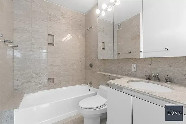 Rented by Bond New York | media 19