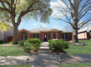 822 Red Tip Dr, Allen, TX 75002