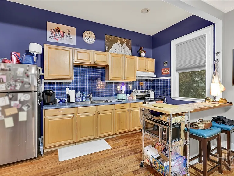 309 E Duffy St — Photo 17
