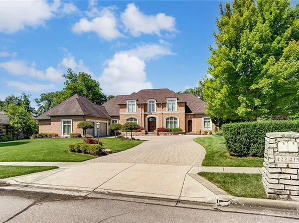 423 Signature Dr S, Xenia, OH 45385