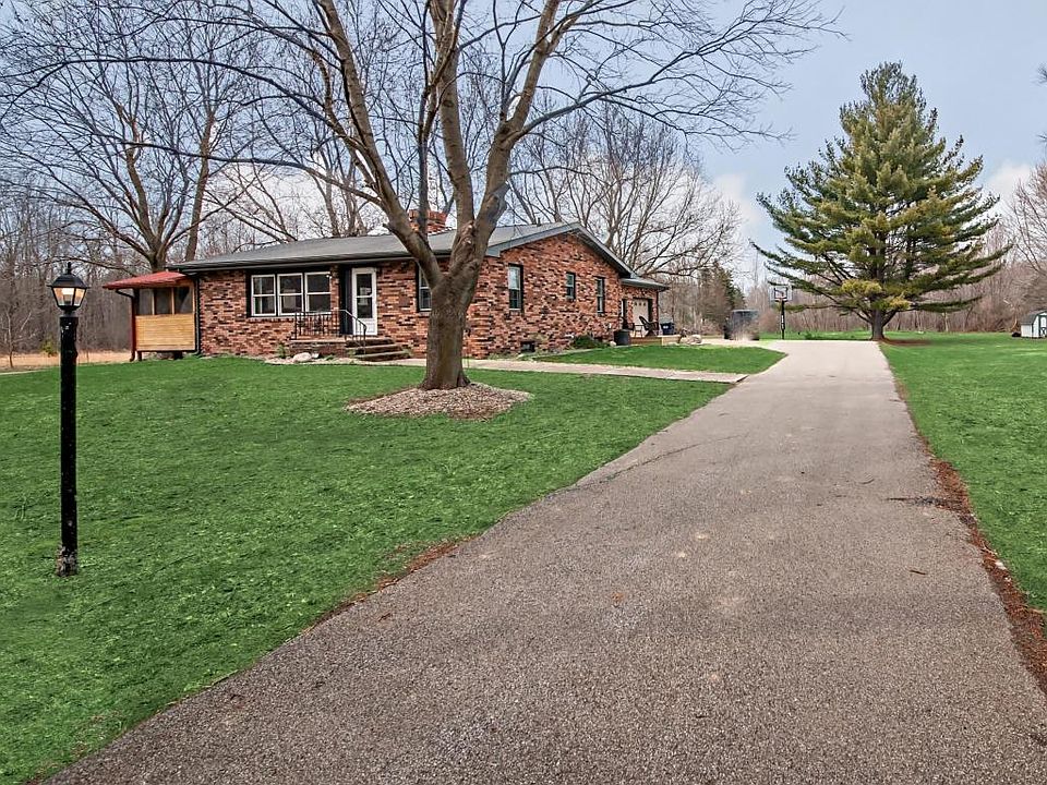 1st image of 4841 E Empire Ave