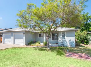718 E Florinda St, Hanford, CA 93230
