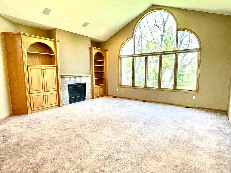 640 S Park Ct — Photo 13