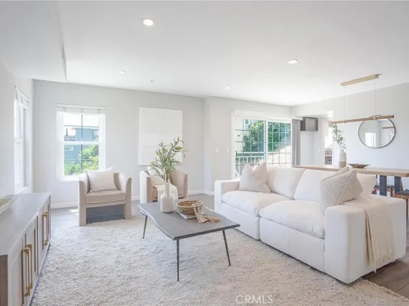4760 Templeton St APT 3223, Los Angeles, CA 90032
