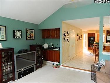 3rd image of 7505 Bristol Ln