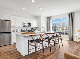 461 Cressmoor Blvd, Hobart, IN 46342