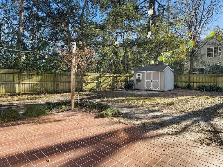 33 Rahn Rd — Photo 3