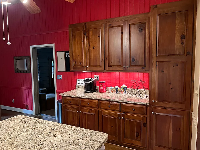 704 Mohawk Dr — Photo 30