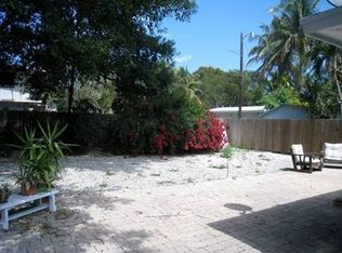 56 SE Marlin Ave, Key Largo, FL 33037