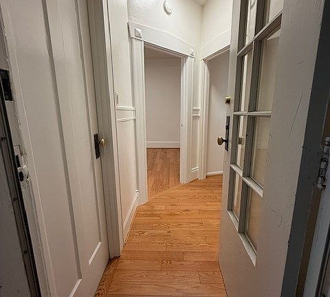 2nd image of 1340-1346 Kearny St #1346-B