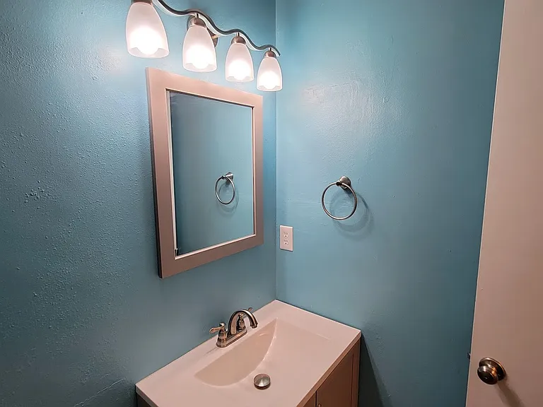 4621 Merrimac Ln — Photo 19