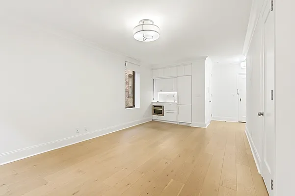 Rented by Akelius Real Estate Management | media 12