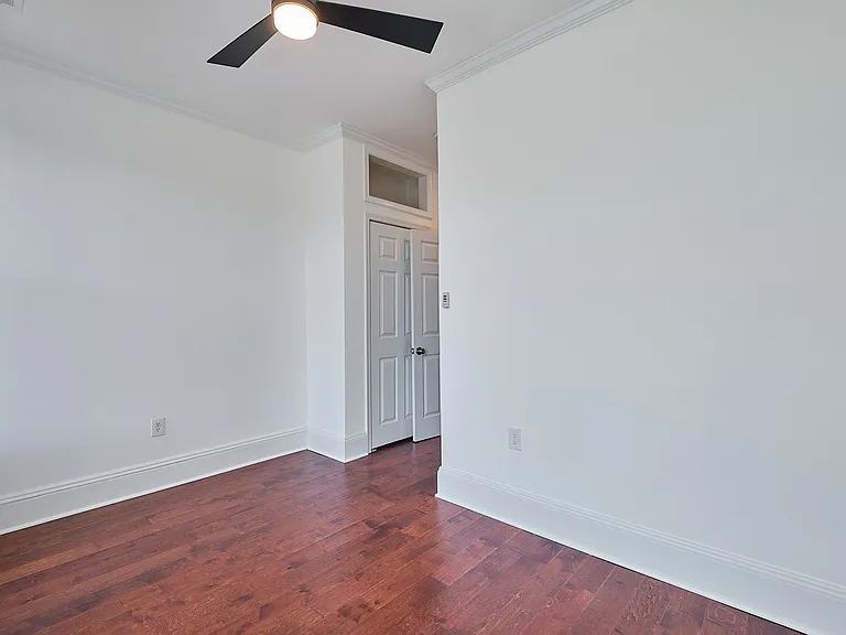 727 13th St NE — Photo 31