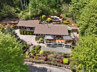 9825 Glory Dr SE, Olympia, WA 98513