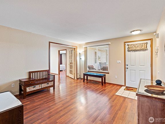 4th image of 17944 Camus Drive SW