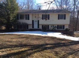 74 Weyants Ln, Newburgh, NY 12550