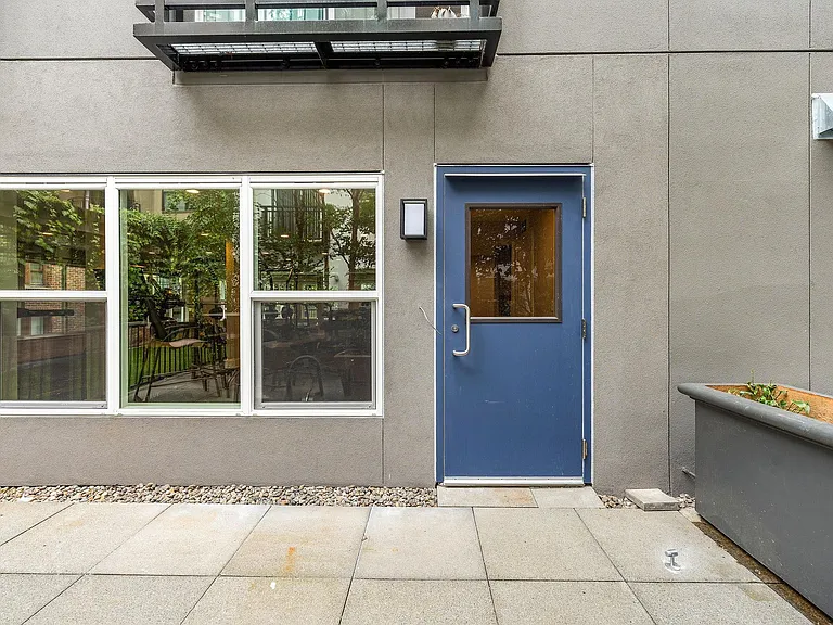 The Sidney — Photo 33