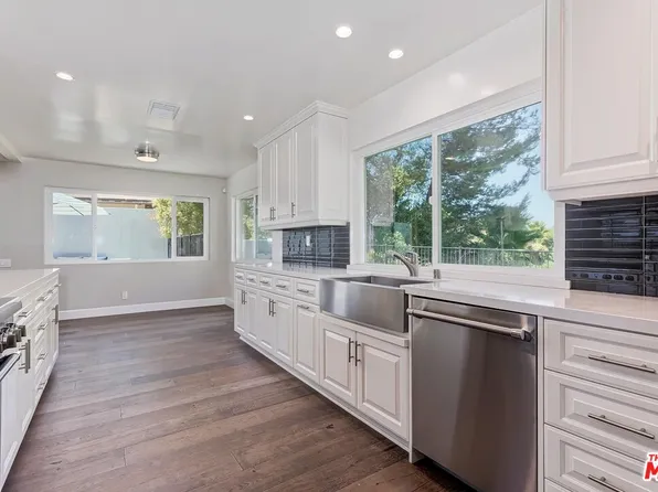 4340 Cezanne Ave, Woodland Hills, CA 91364