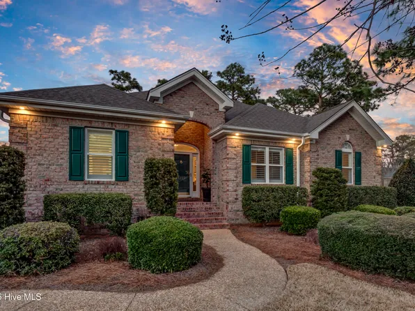 5335 Megans Place Drive, Wilmington, NC 28409