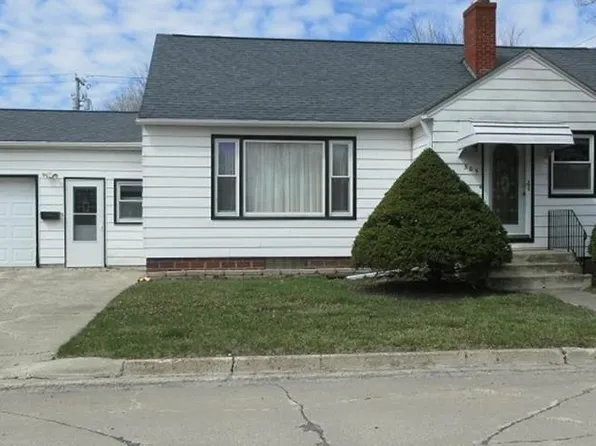 305 7th St, Armstrong, IA 50514