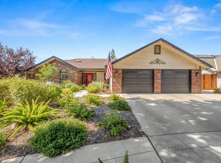 1352 W Palo Alto Ave, Fresno, CA 93711